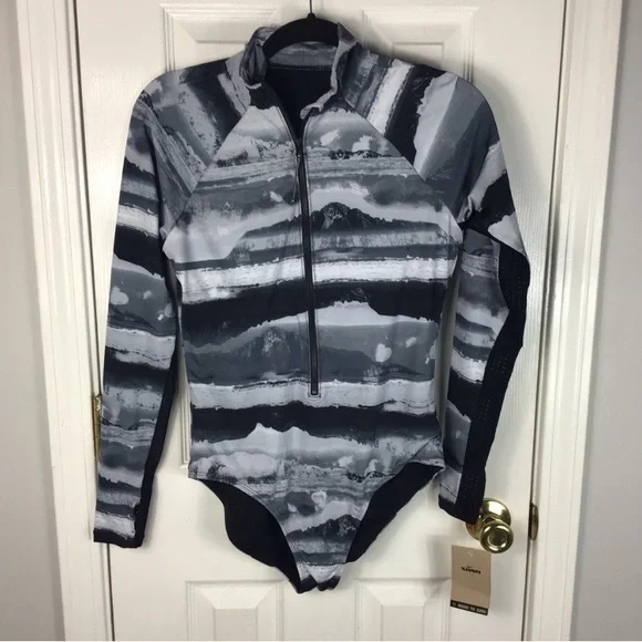 Nike Swim Adventure Long Sleeve One Piece Swim Women Size Large - Picture 3 of 5